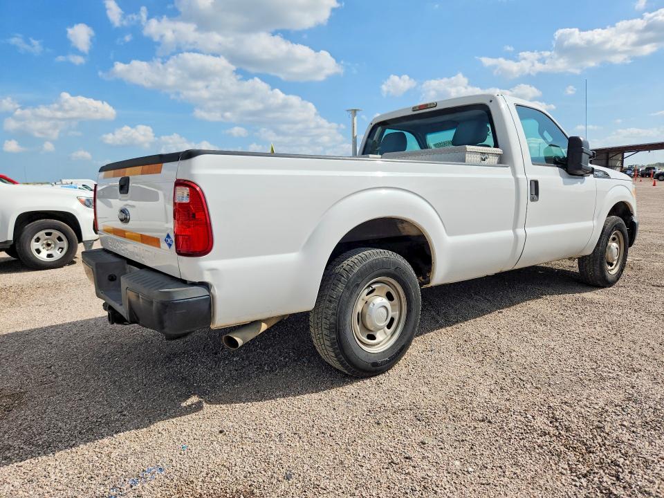Photo 3 from auction – 2013 FORD F250 with VIN 1FTBF2A66DEB82236