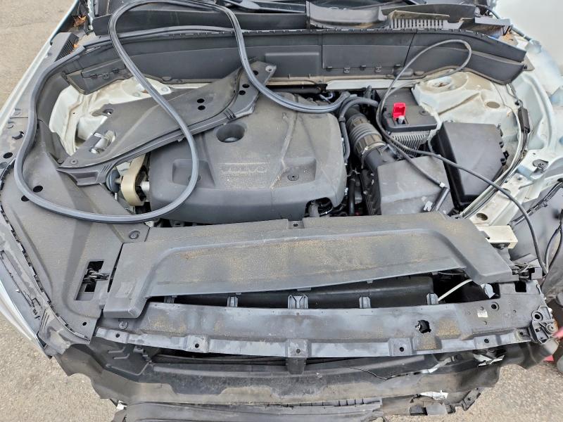 Photo 12 from auction – 2022 VOLVO XC90 with VIN YV4A221K1N1836411