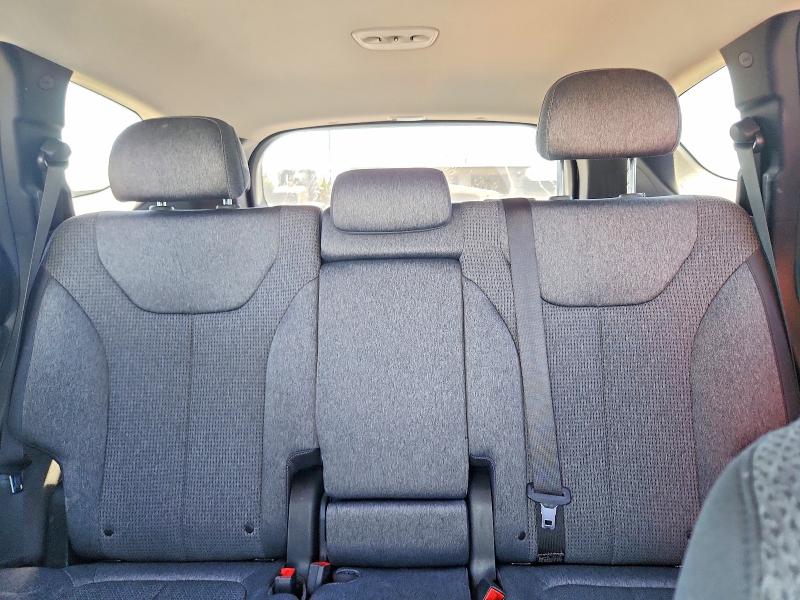 Photo 10 from auction – 2023 HYUNDAI SANTA FE with VIN 5NMS2DAJ9PH638663