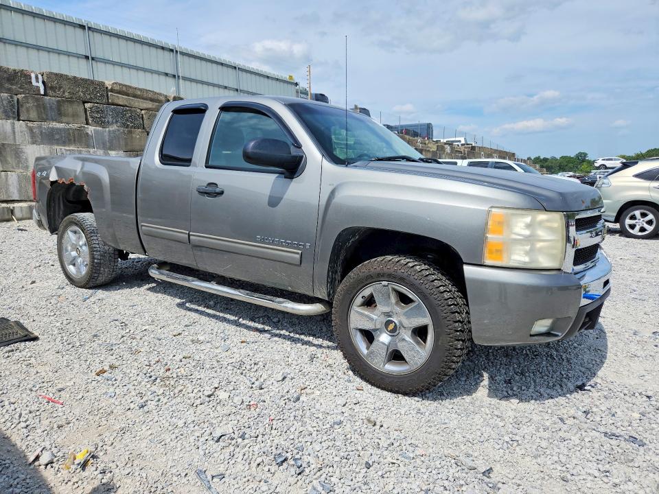 Photo 4 from auction – 2009 CHEVROLET SILVERADO with VIN 1GCEK29J09Z136662