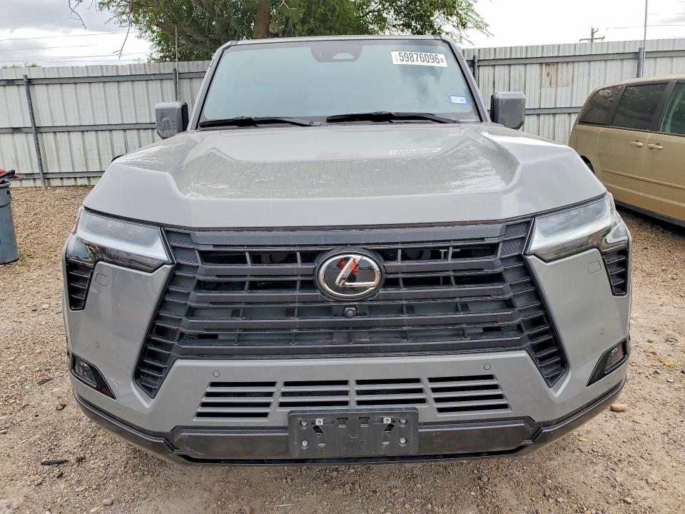 Photo 5 from auction – 2024 LEXUS GX 550 with VIN JTJVBCDX3R5026730