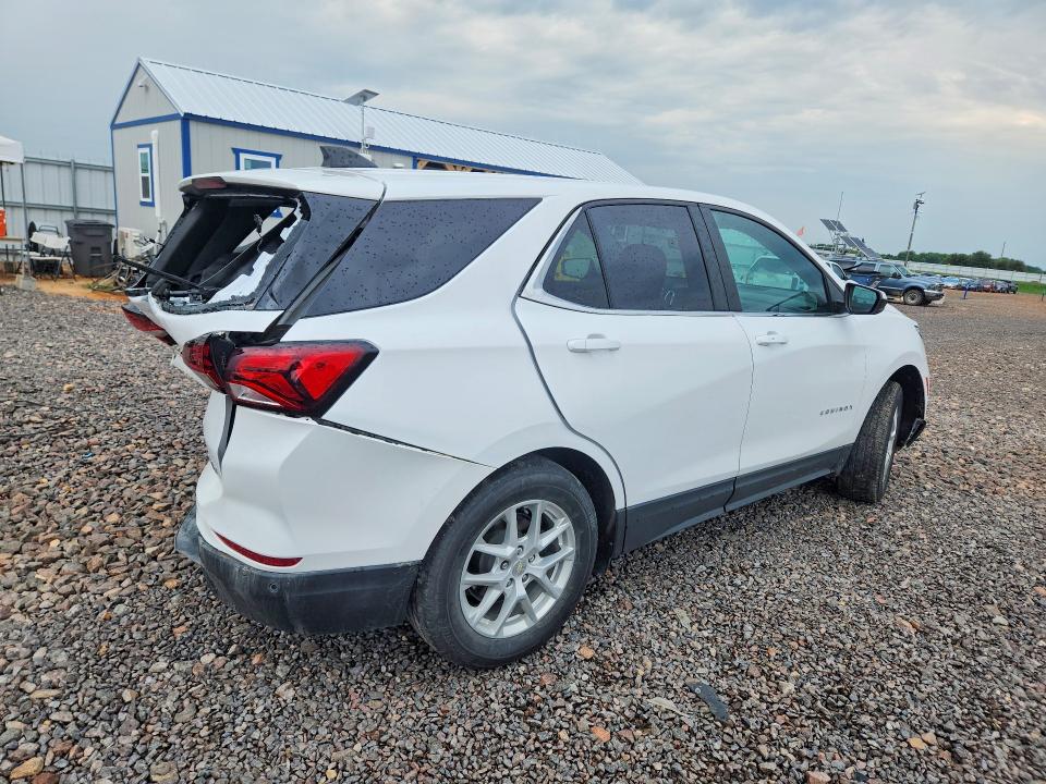 Photo 3 from auction – 2022 CHEVROLET EQUINOX with VIN 3GNAXUEV5NL264182