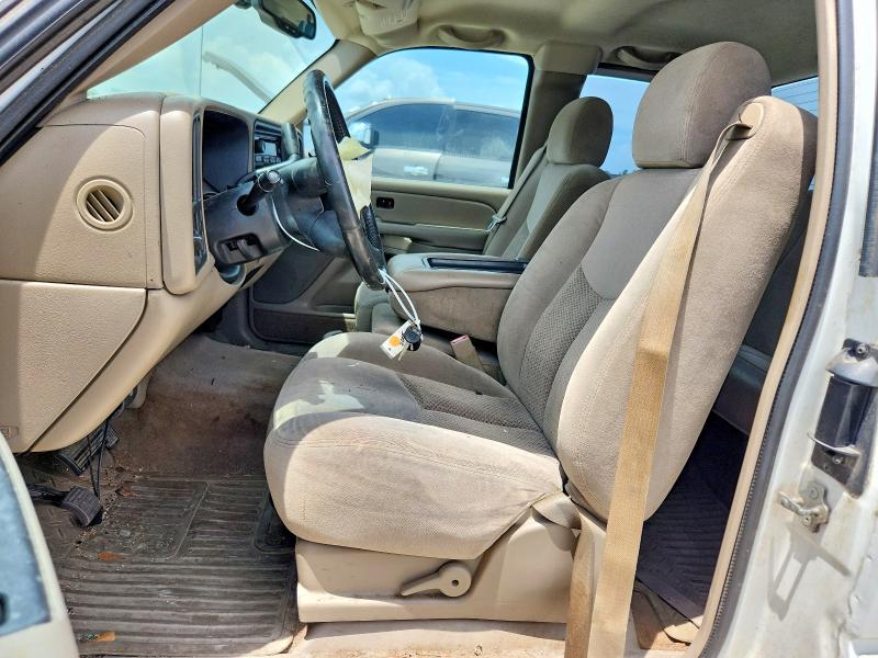 Photo 7 from auction – 2005 CHEVROLET SILVERADO with VIN 1GCEC19T15Z149861