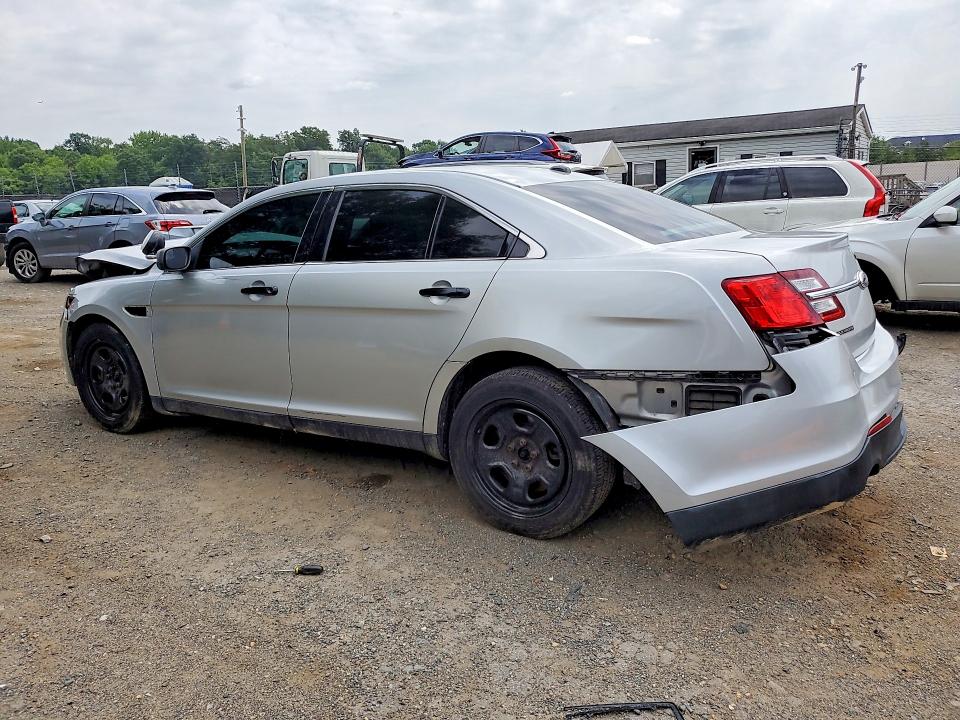 Photo 2 from auction – 2013 FORD TAURUS with VIN 1FAHP2M80DG177662