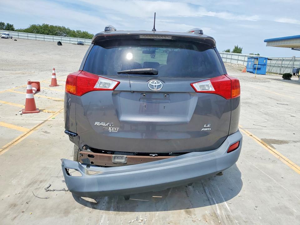 Photo 6 from auction – 2013 TOYOTA RAV4 with VIN 2T3BFREV6DW109354