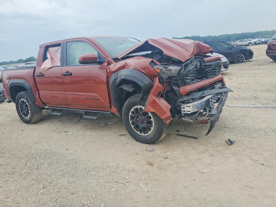Photo 4 from auction – 2025 TOYOTA TACOMA with VIN 3TMLB5JN6SM140116