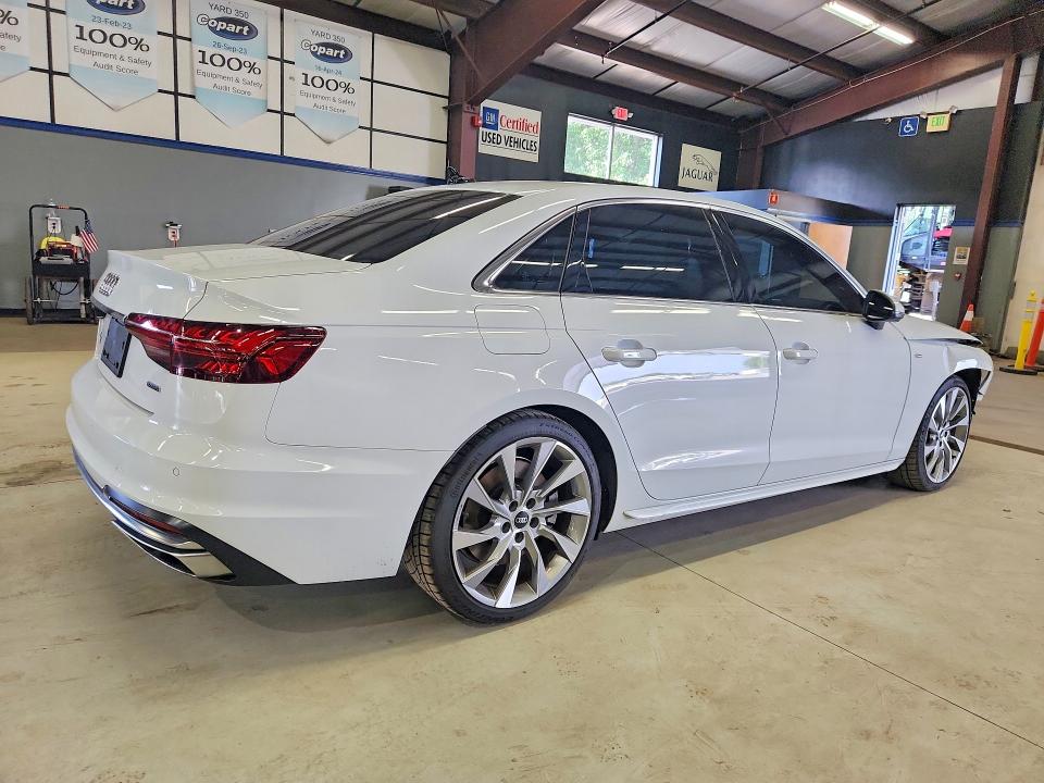 Photo 3 from auction – 2022 AUDI A4 with VIN WAUEAAF43NN004473