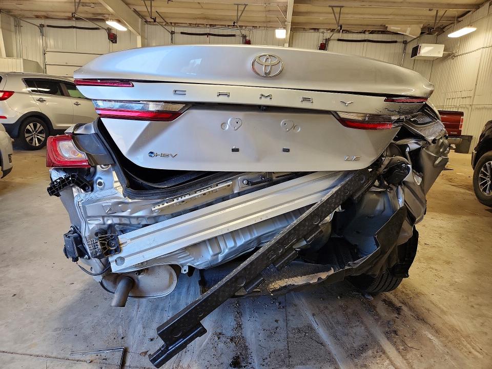 Photo 6 from auction – 2025 TOYOTA CAMRY with VIN 4T1DAACK8SU594474