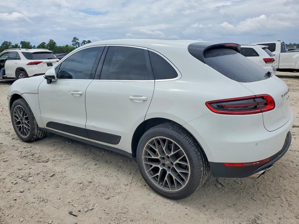 Photo 2 from auction – 2015 PORSCHE MACAN with VIN WP1AB2A51FLB74668