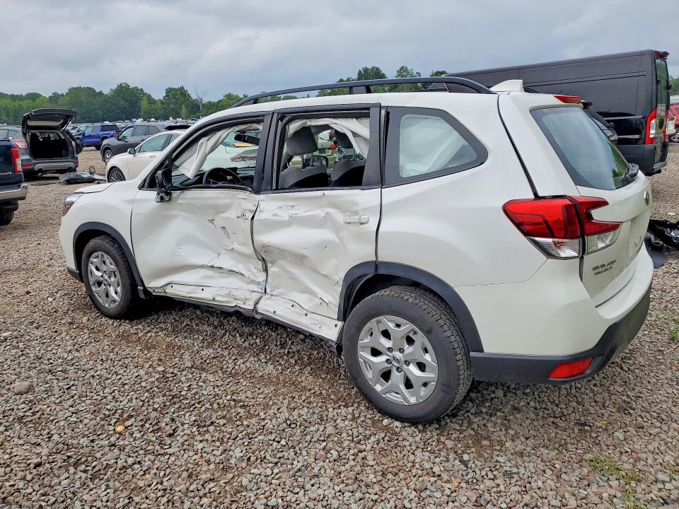 Photo 2 from auction – 2021 SUBARU FORESTER with VIN JF2SKADC3MH539427