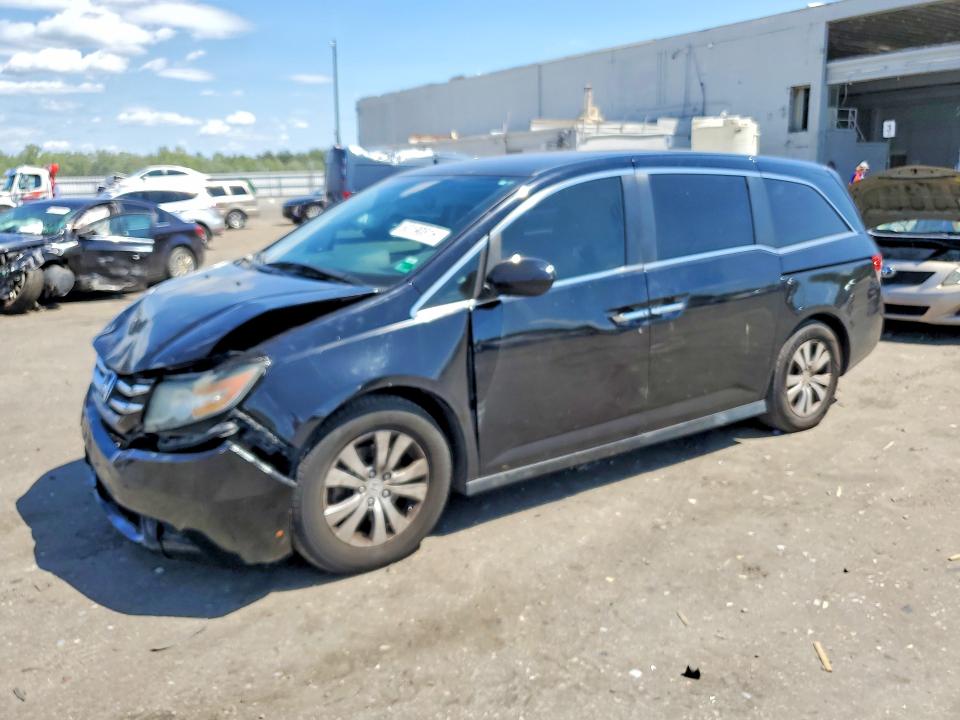 HONDA ODYSSEY 2016 with VIN 5FNRL5H38GB064857 - Photo from auction
