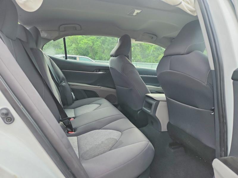Photo 10 from auction – 2023 TOYOTA CAMRY with VIN 4T1C31AK9PU615509