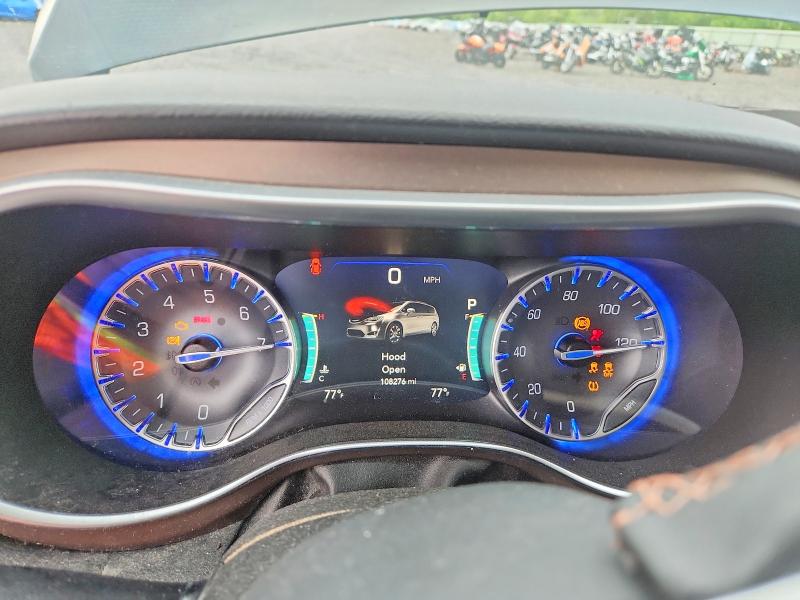 Photo 9 from auction – 2018 CHRYSLER PACIFICA with VIN 2C4RC1EGXJR291821