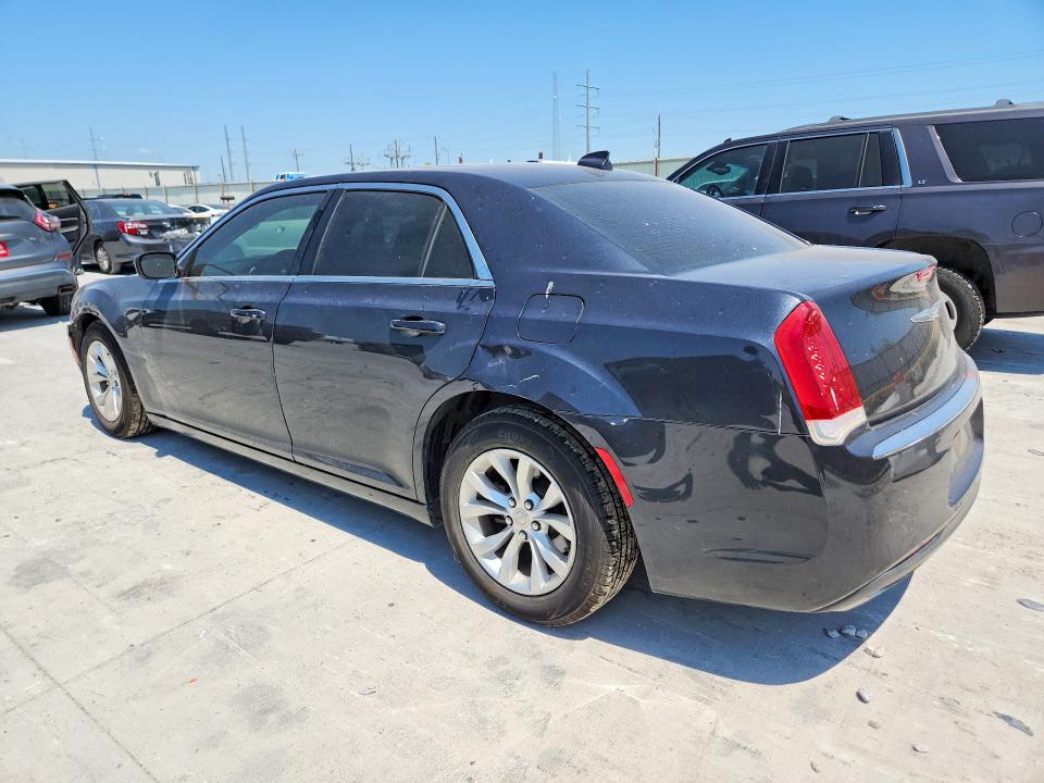 صورة رقم 2 من المزاد - 2016 CHRYSLER 300 مع VIN 2C3CCAAG9GH224285