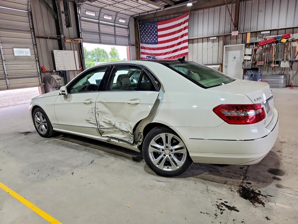 Photo 2 from auction – 2011 MERCEDES-BENZ E with VIN WDDHF8HB1BA395900
