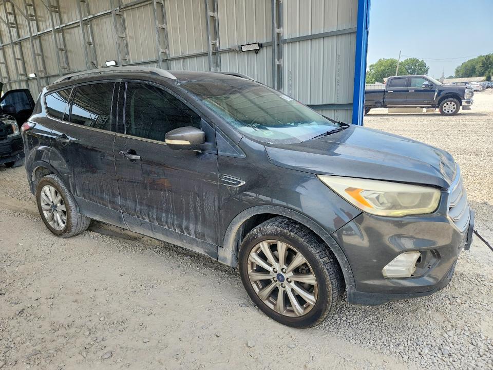 Photo 4 from auction – 2017 FORD ESCAPE with VIN 1FMCU0JD5HUA47088