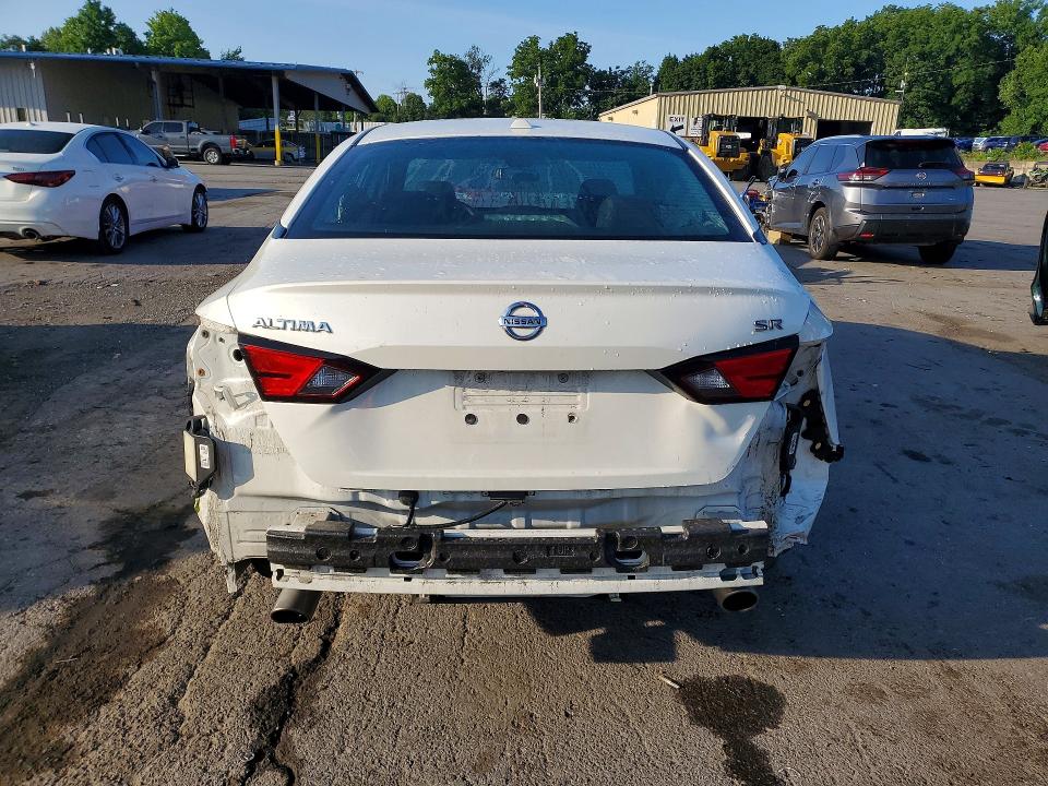 Photo 6 from auction – 2021 NISSAN ALTIMA with VIN 1N4BL4CV3MN400079