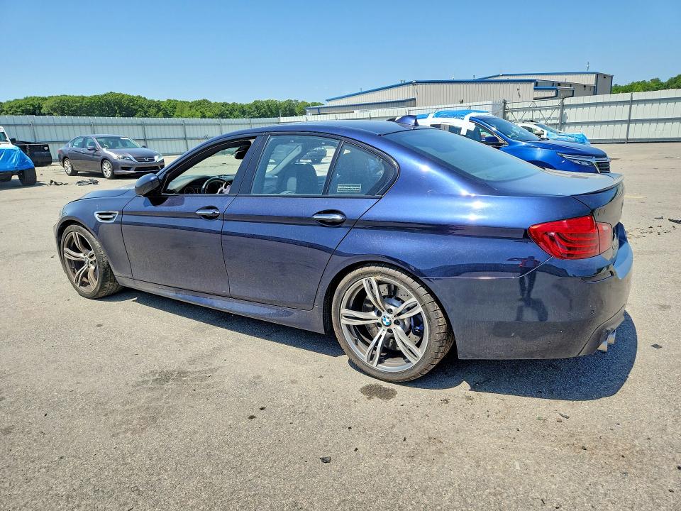 Photo 2 from auction – 2014 BMW M5 with VIN WBSFV9C57ED097469
