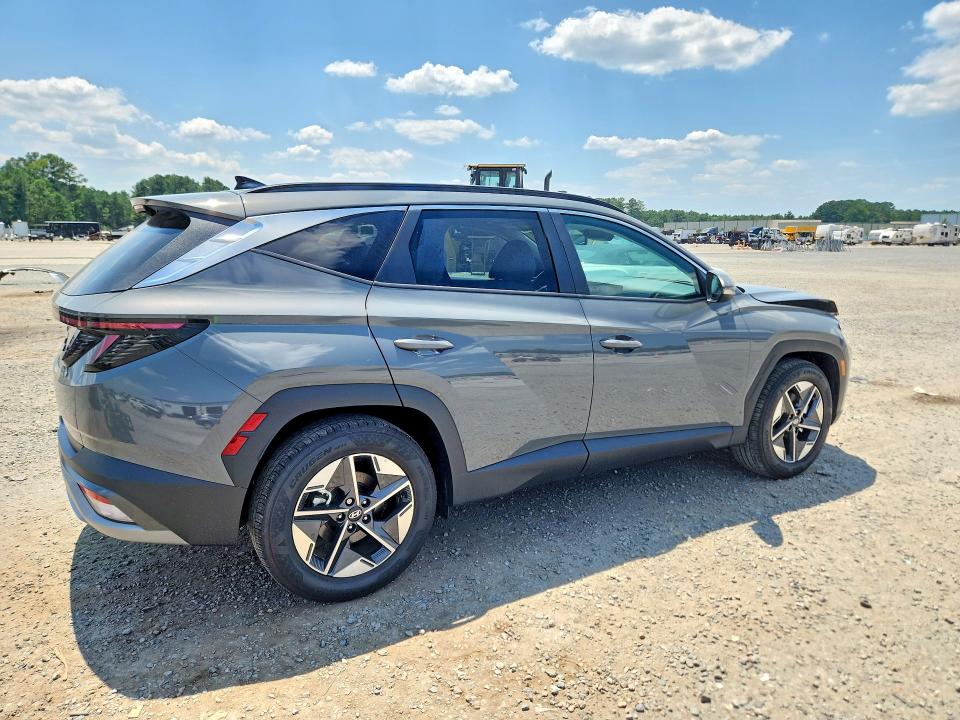 Photo 3 from auction – 2025 HYUNDAI TUCSON with VIN 5NMJC3DE2SH521775