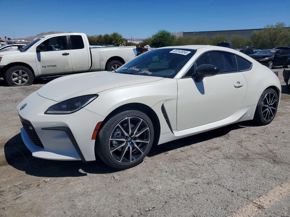 TOYOTA GR86 2024 with VIN JF1ZNBB10R9759966 - Photo from auction