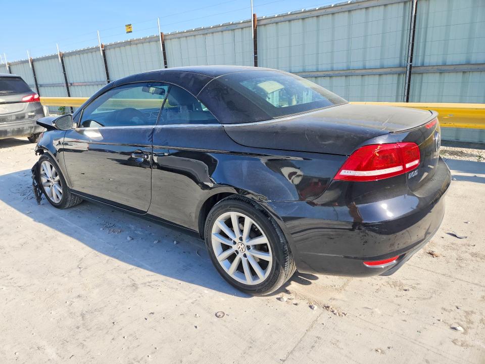 Photo 2 from auction – 2015 VOLKSWAGEN EOS with VIN WVWBW8AH7FV002236