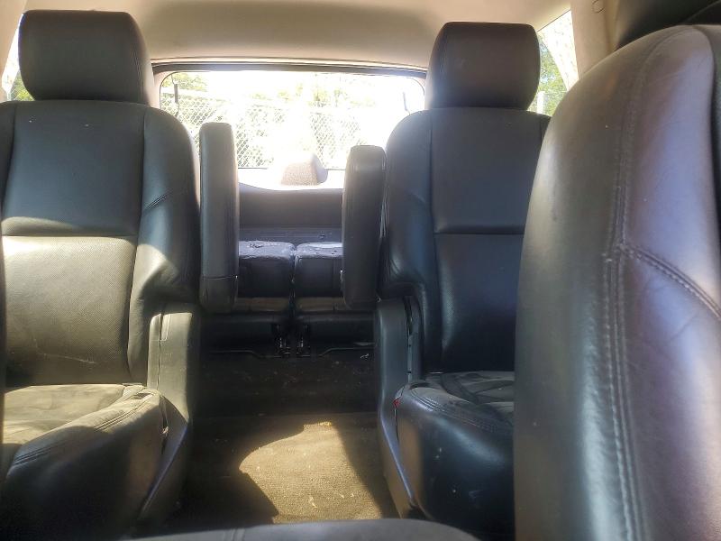 Photo 10 from auction – 2011 CADILLAC ESCALADE with VIN 1GYS4BEF1BR131470