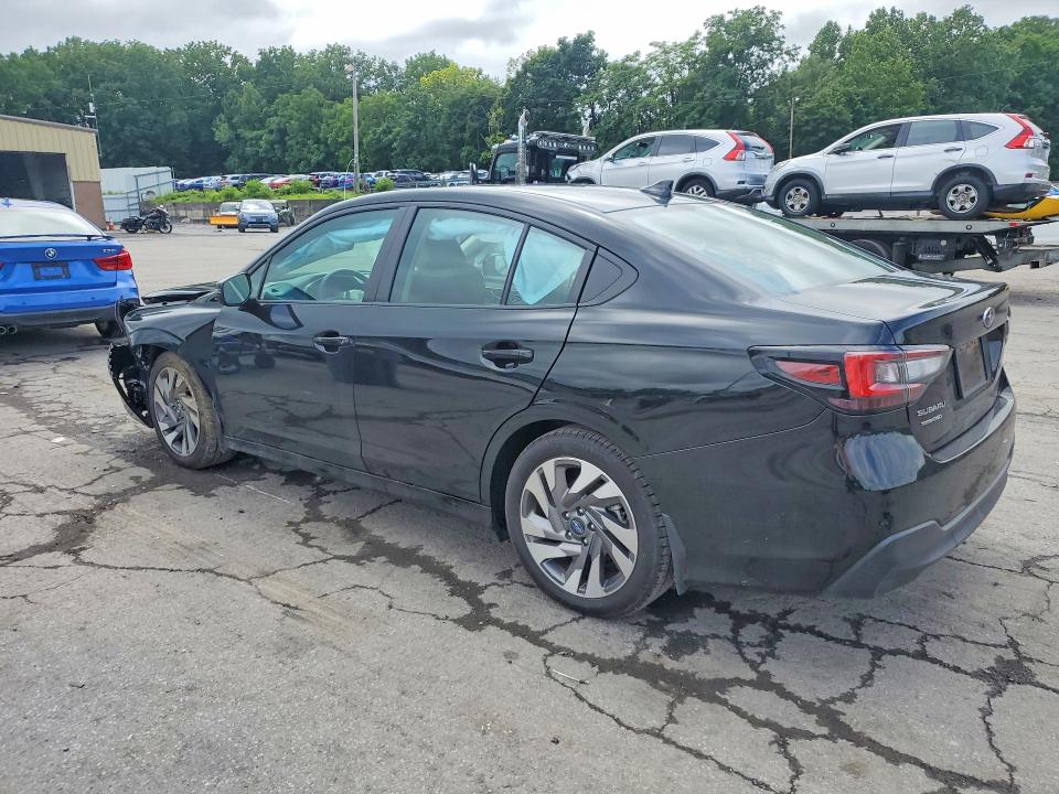 Photo 2 from auction – 2025 SUBARU LEGACY with VIN 4S3BWAN60S3017070