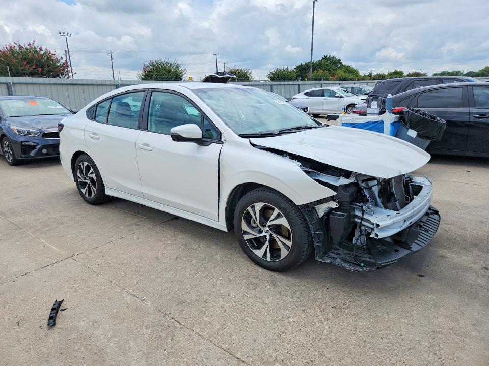 Photo 4 from auction – 2025 SUBARU LEGACY with VIN 4S3BWAD61S3014308