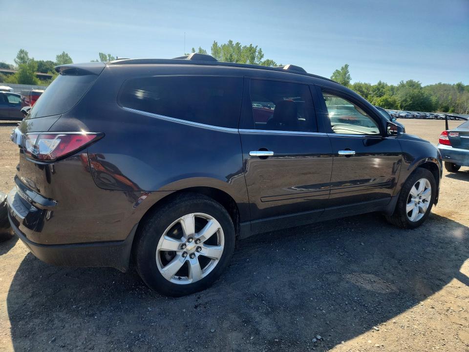 Photo 3 from auction – 2016 CHEVROLET TRAVERSE with VIN 1GNKVGKD0GJ245797
