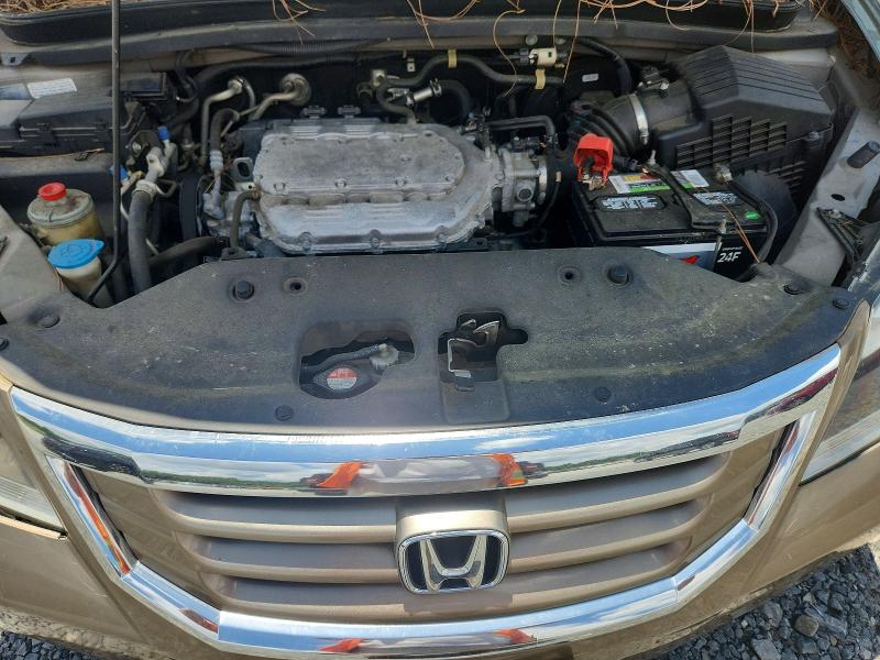 Photo 12 from auction – 2010 HONDA ODYSSEY with VIN 5FNRL3H78AB048043