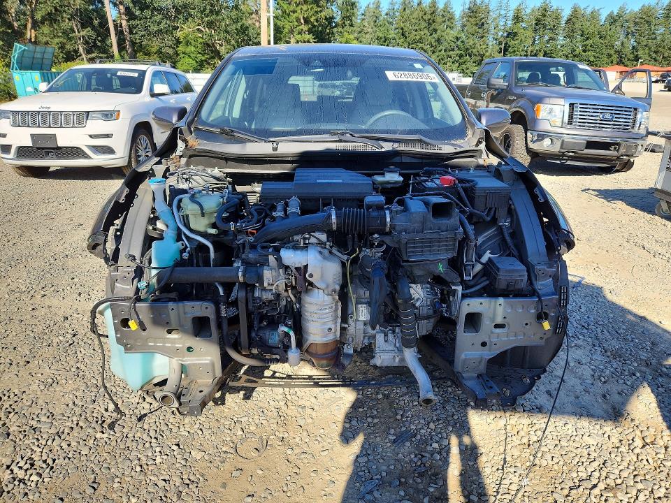 Photo 5 from auction – 2017 HONDA CR-V with VIN 2HKRW2H56HH615264