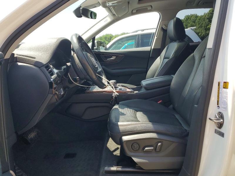 Photo 7 from auction – 2017 AUDI Q7 with VIN WA1LAAF77HD036996