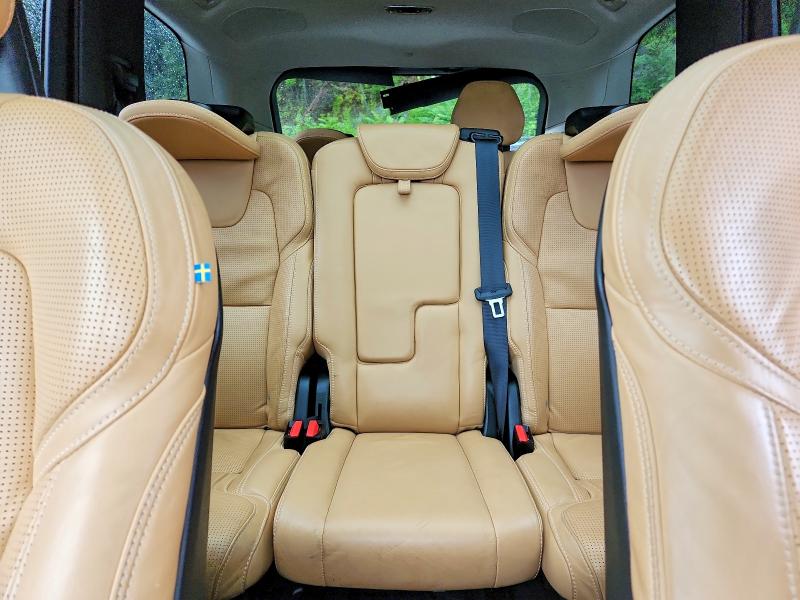 Photo 10 from auction – 2016 VOLVO XC90 with VIN YV4A22PL5G1028839