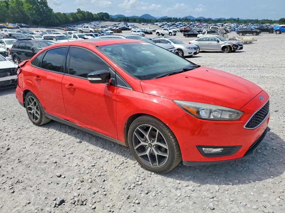 Photo 4 from auction – 2017 FORD FOCUS with VIN 1FADP3H28HL238389