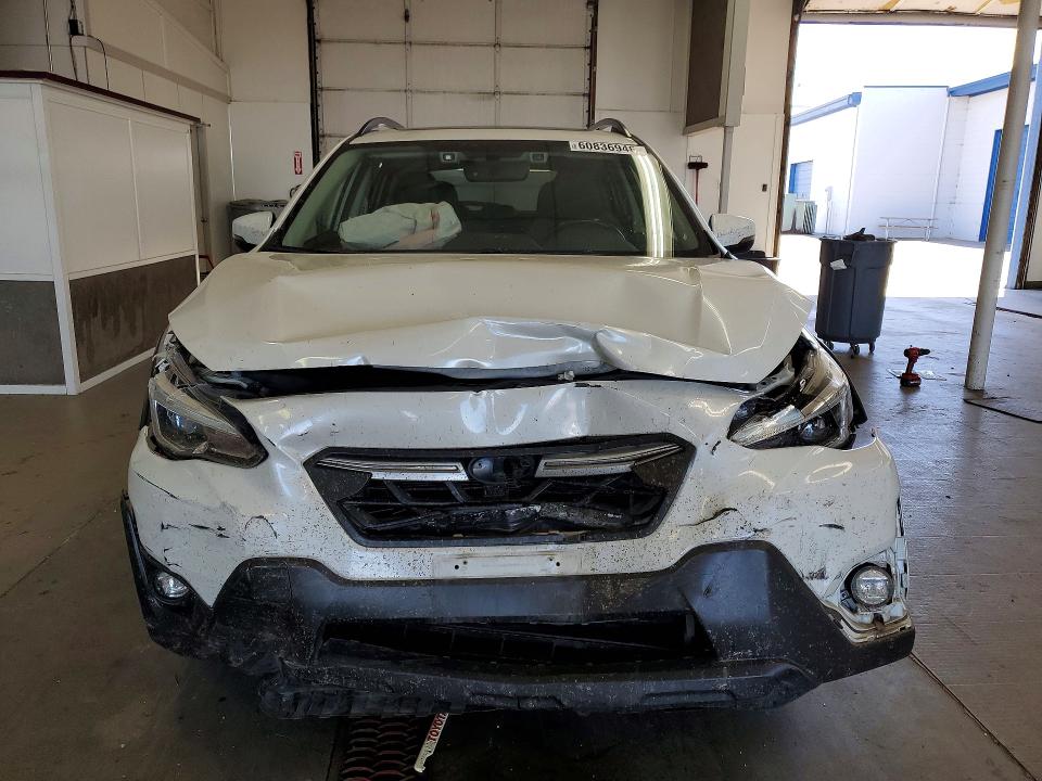 Photo 5 from auction – 2021 SUBARU CROSSTREK with VIN JF2GTHNC3MH682369