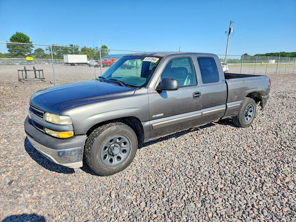 1999 CHEVROLET SILVERADO - Търг №61873946