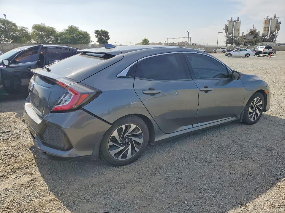 Photo 3 from auction – 2017 HONDA CIVIC with VIN SHHFK7G29HU208751