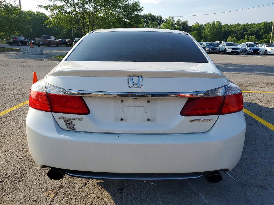 Photo 6 from auction – 2015 HONDA ACCORD with VIN 1HGCR2F53FA130697