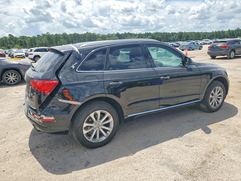 Photo 3 from auction – 2017 AUDI Q5 with VIN WA1C2AFP7HA004970