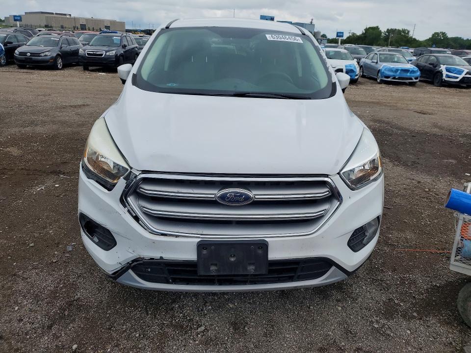 Photo 5 from auction – 2017 FORD ESCAPE with VIN 1FMCU9GD2HUB53154