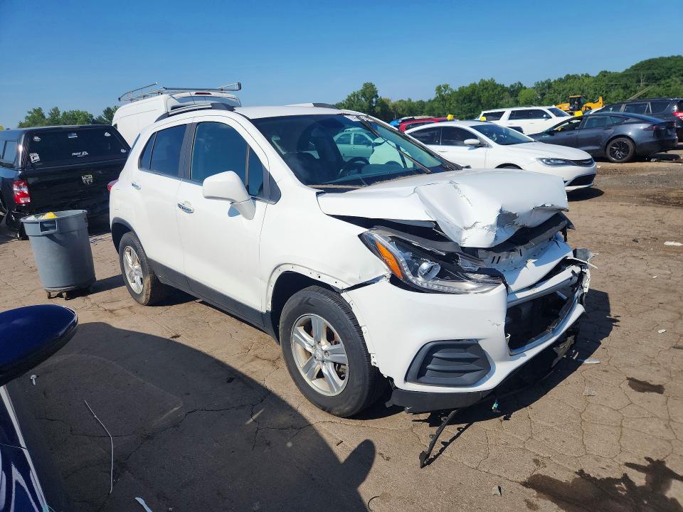 Photo 4 from auction – 2019 CHEVROLET TRAX with VIN KL7CJPSB9KB751524