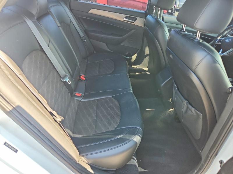 Photo 10 from auction – 2018 HYUNDAI SONATA with VIN 5NPE34ABXJH661219