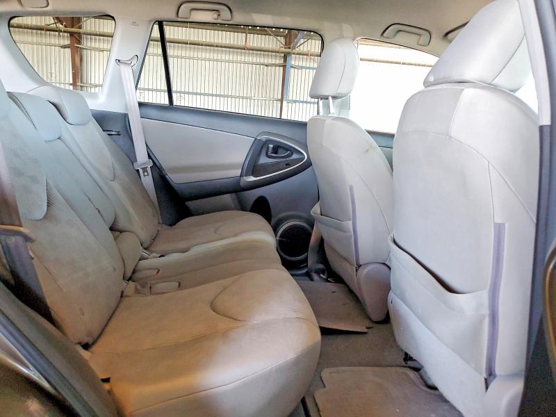 Photo 11 from auction – 2010 TOYOTA RAV4 with VIN 2T3ZF4DV6AW021872