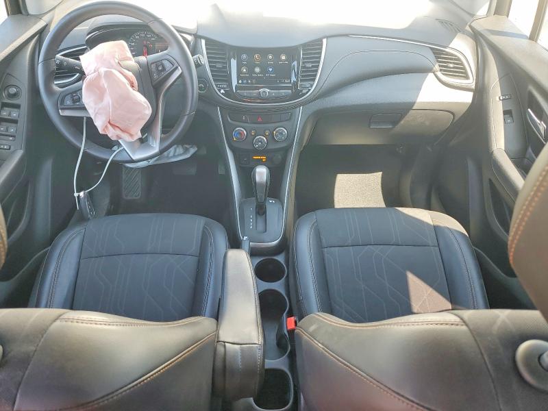 Photo 8 from auction – 2018 CHEVROLET TRAX with VIN KL7CJLSB7JB635407