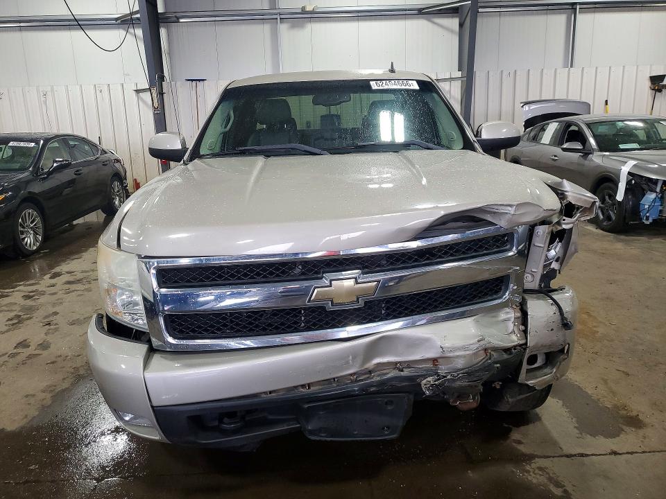 Photo 5 from auction – 2008 CHEVROLET SILVERADO with VIN 1GCEK19J98Z327909