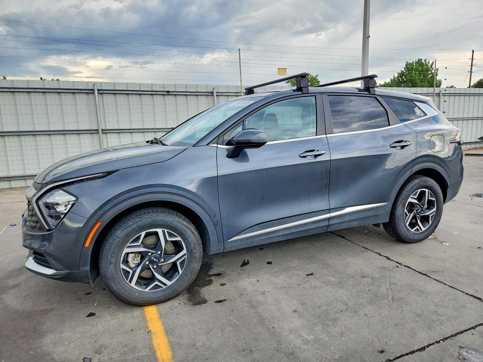 KIA SPORTAGE 2023 with VIN KNDPUCAF6P7198477 - Photo from auction