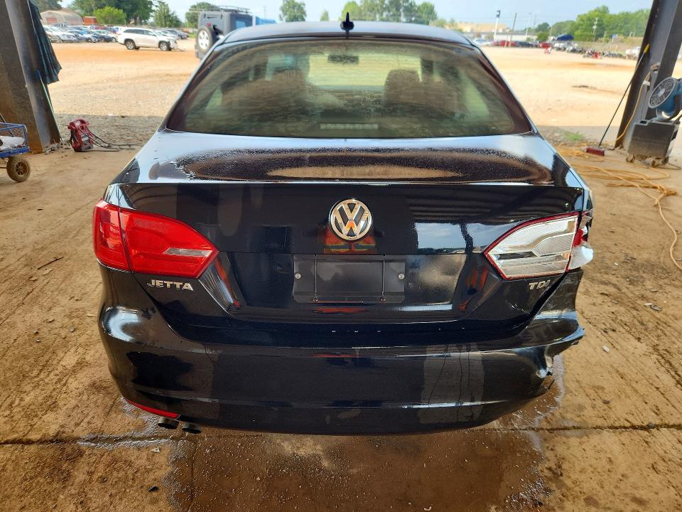 Photo 6 from auction – 2013 VOLKSWAGEN JETTA with VIN 3VWLL7AJ5DM251388