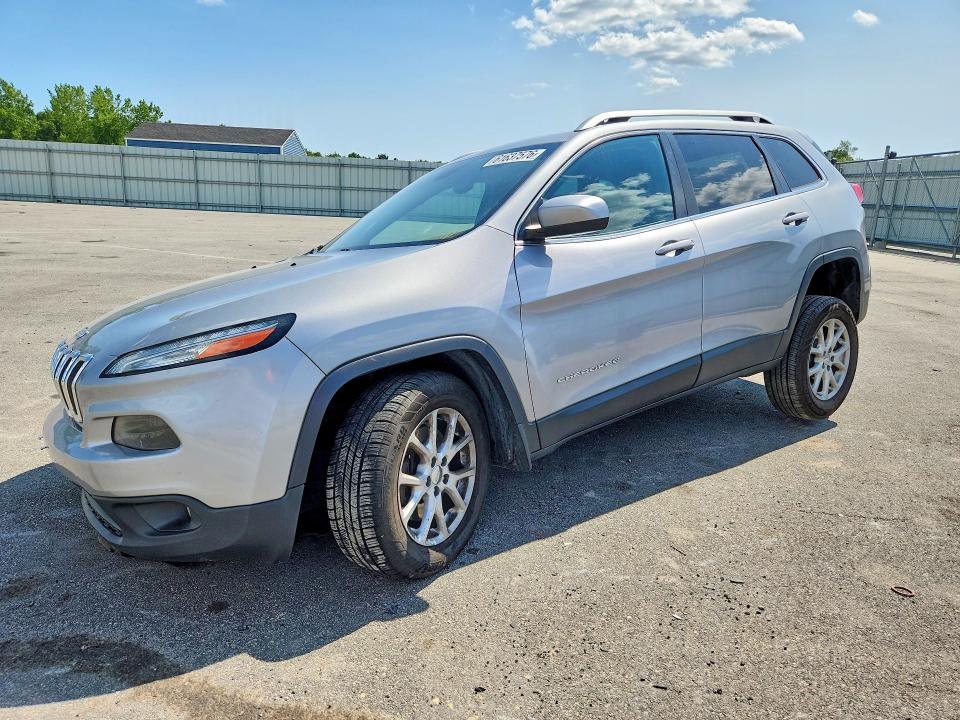 JEEP CHEROKEE 2014 with VIN 1C4PJMCB6EW318371 - Photo from auction