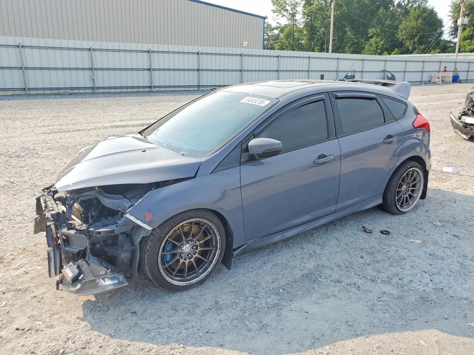 FORD FOCUS 2017 with VIN WF0DP3TH2H4121873 - Photo from auction