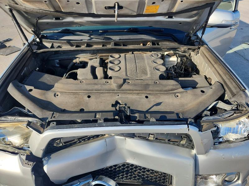 Photo 11 from auction – 2011 TOYOTA 4RUNNER with VIN JTEZU5JR8B5030547